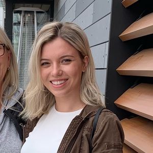 Meet your Posher, Jen